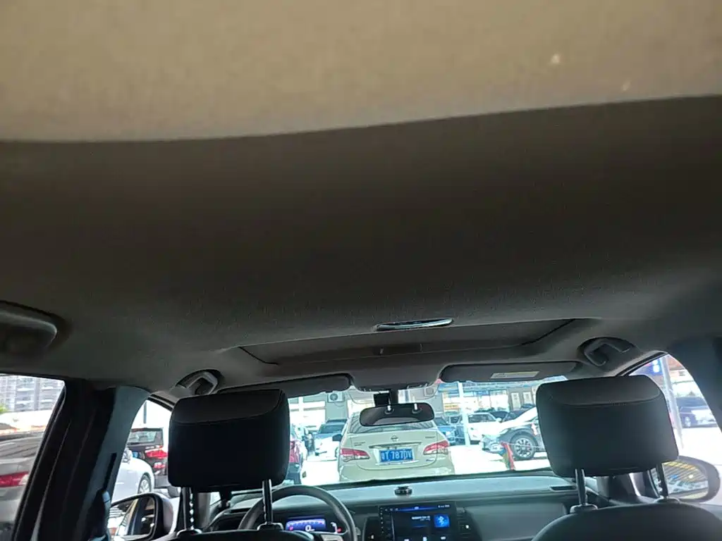 Honda Fit — миниатюра 18