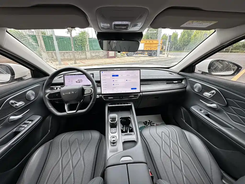 Chery Arrizo 8 PRO — миниатюра 5