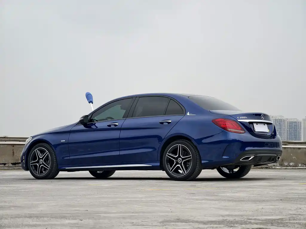 Mercedes-Benz C-Class — миниатюра 18