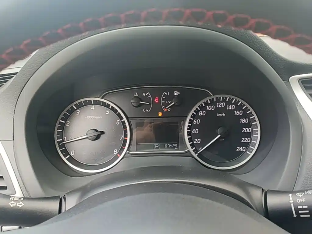 Nissan Sylphy — миниатюра 12