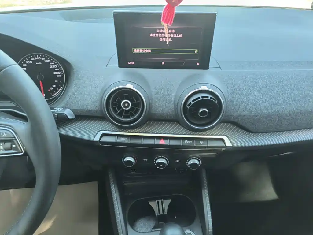 Audi Q2L — миниатюра 13