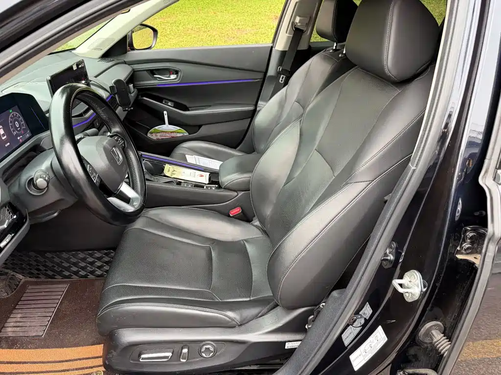 Honda Accord — миниатюра 8