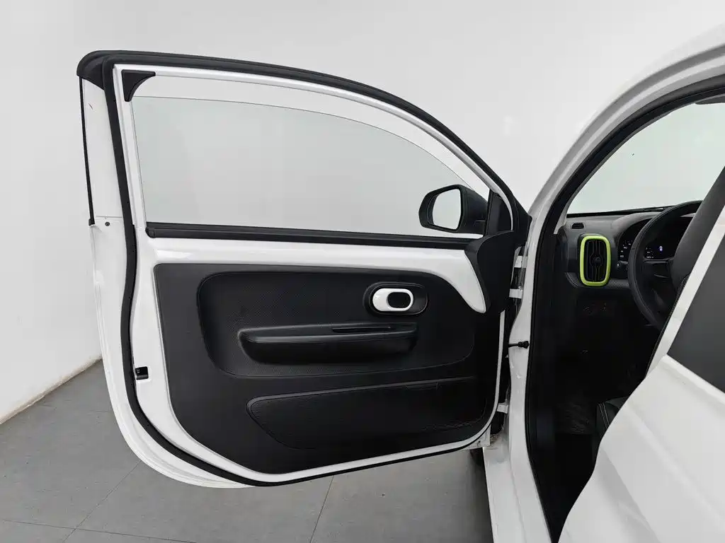 Roewe Clever — миниатюра 8