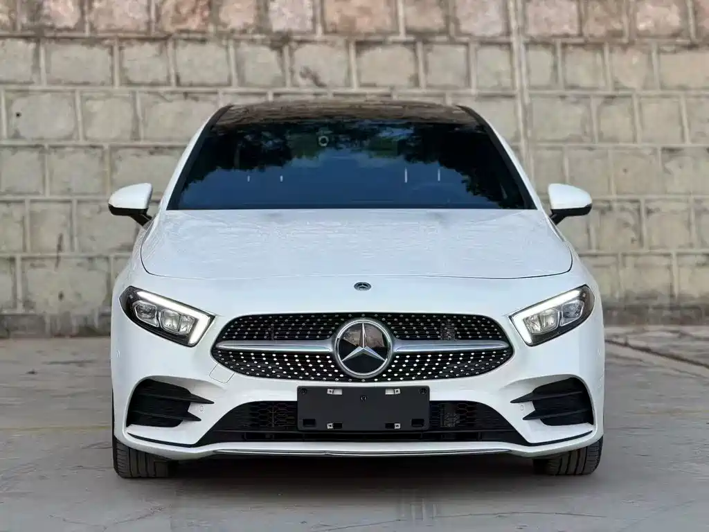 Mercedes-Benz A-Class — миниатюра 2