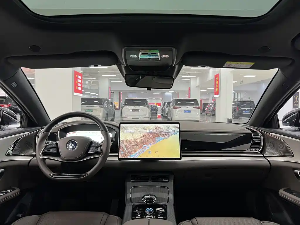 BYD Han — миниатюра 8