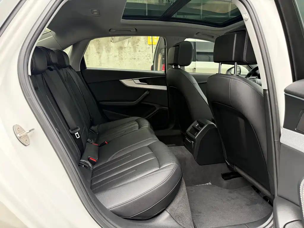 Audi A4L — миниатюра 13