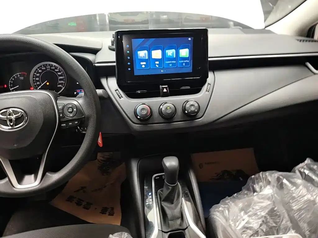 Toyota Corolla — миниатюра 13