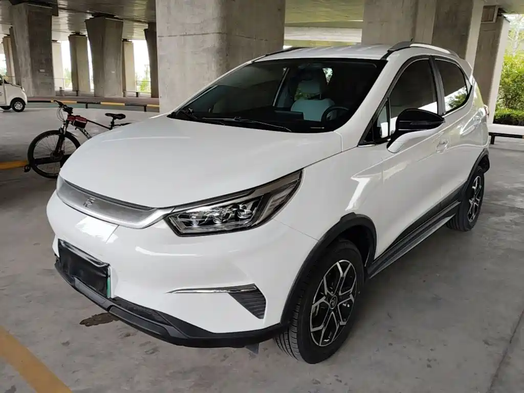 BYD Yuan Pro — миниатюра 2