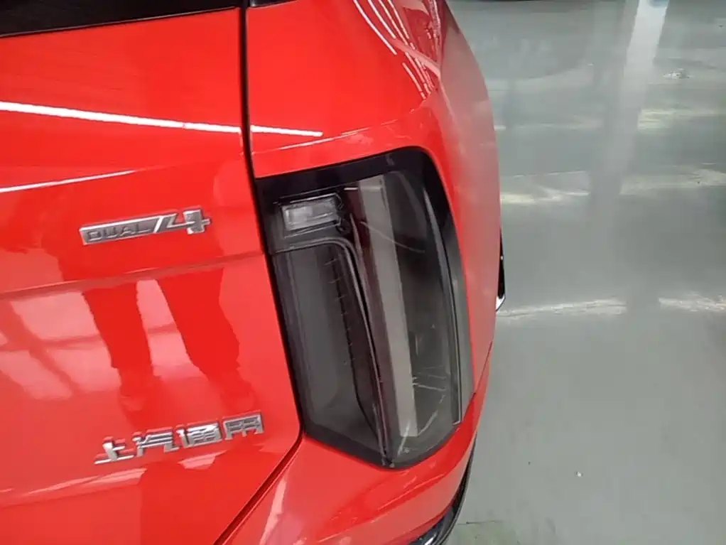 Cadillac IQ — миниатюра 8