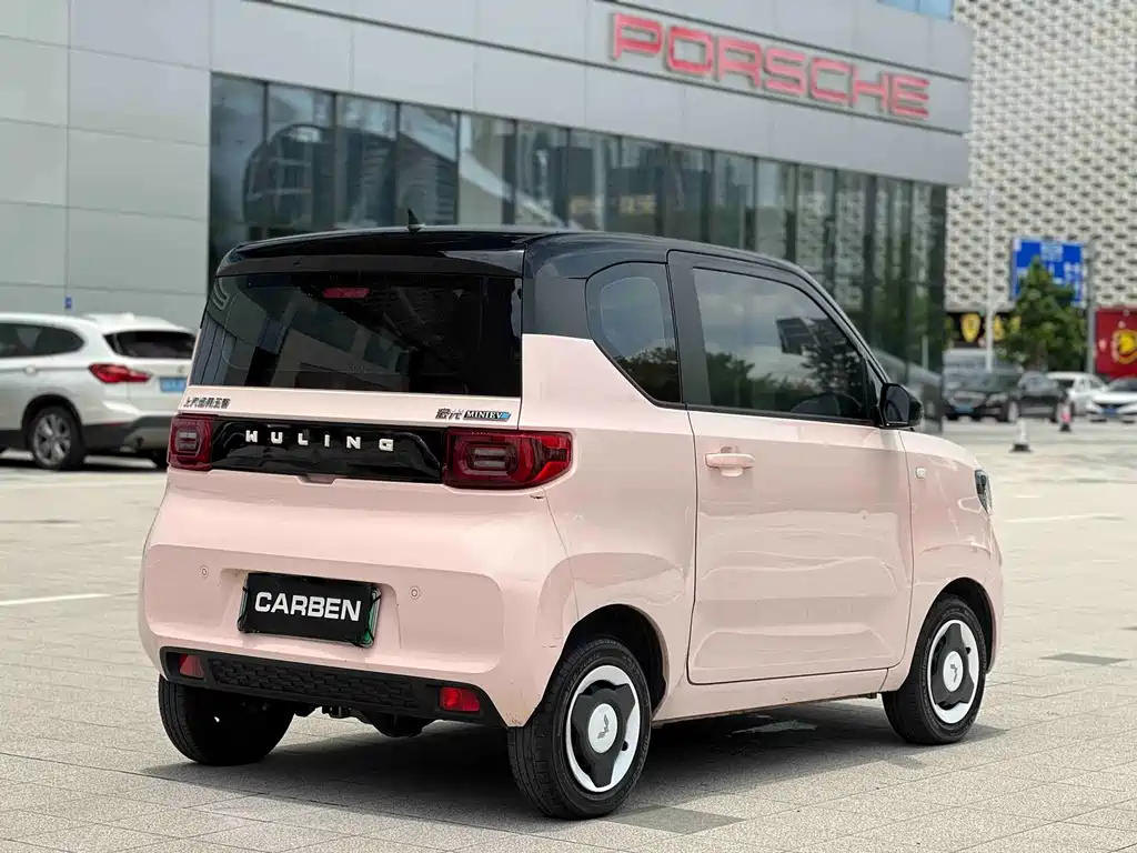 Wuling MINIEV — миниатюра 5