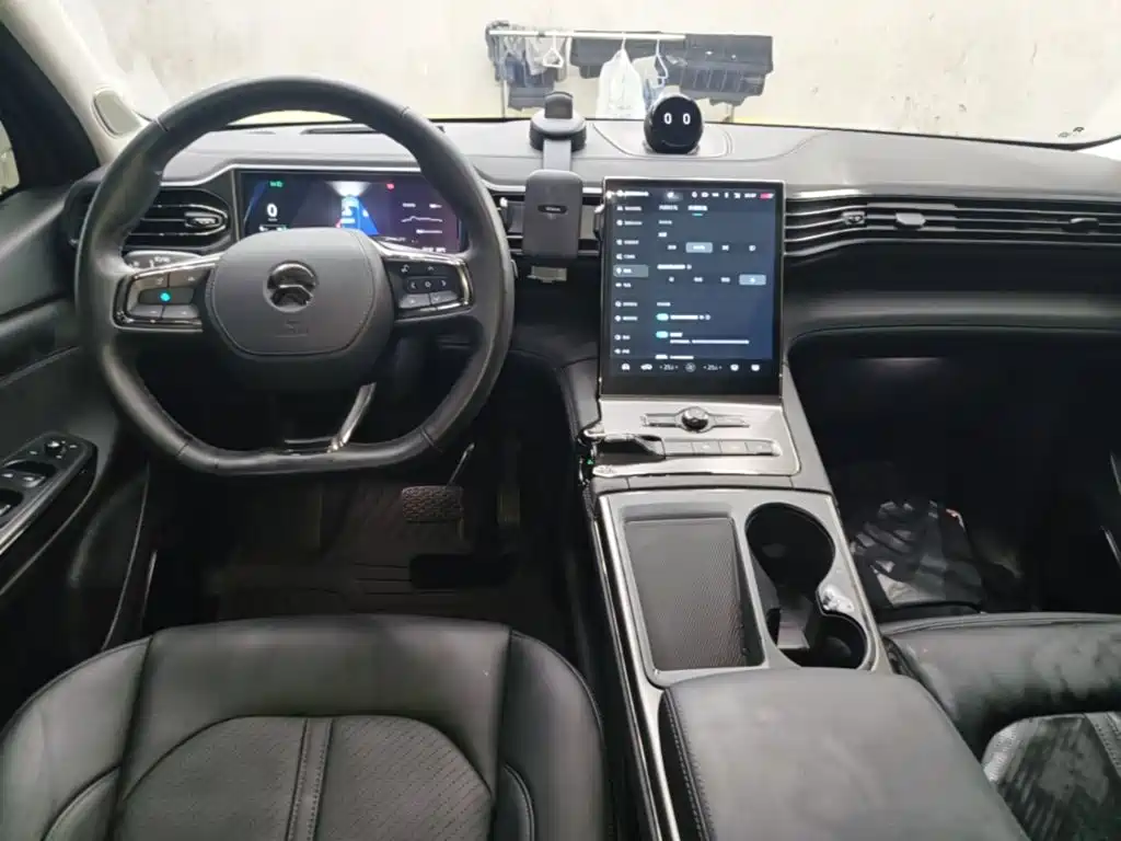 NIO ES6 — миниатюра 10