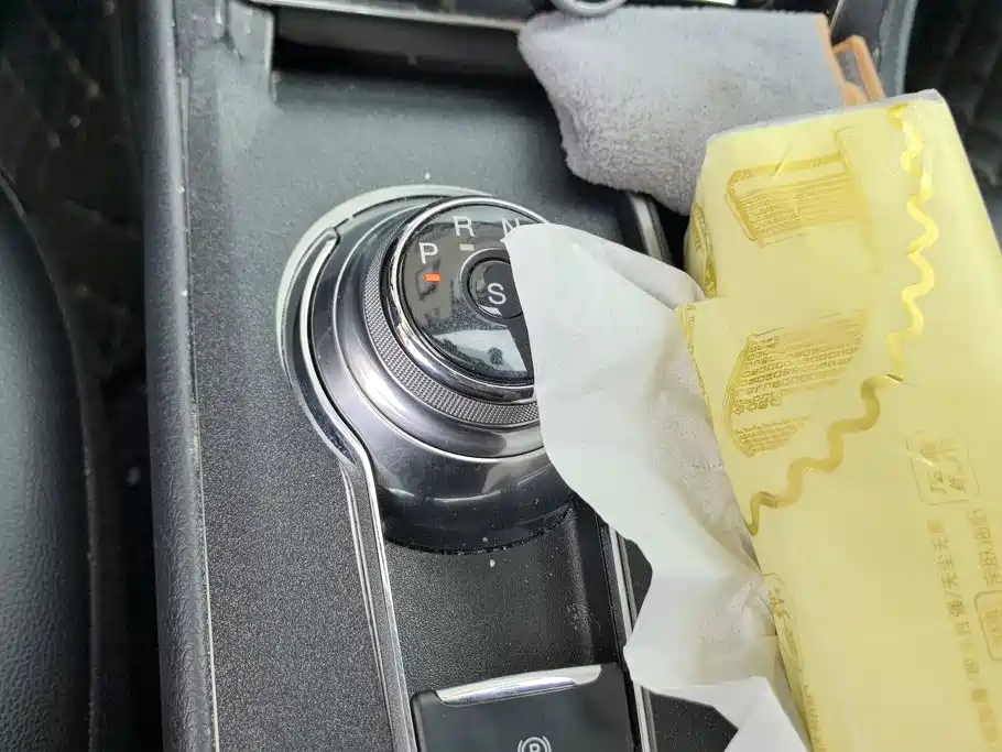 Ford Mondeo — миниатюра 15