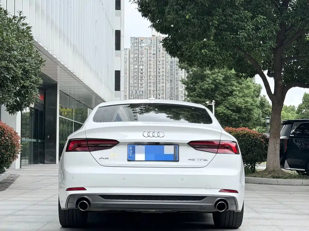 Audi A5 (Import) — миниатюра 7