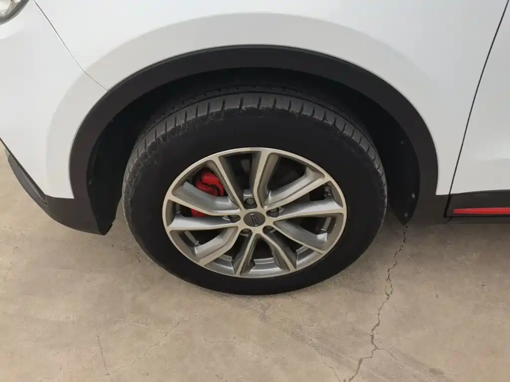 Geely Boyue — миниатюра 23