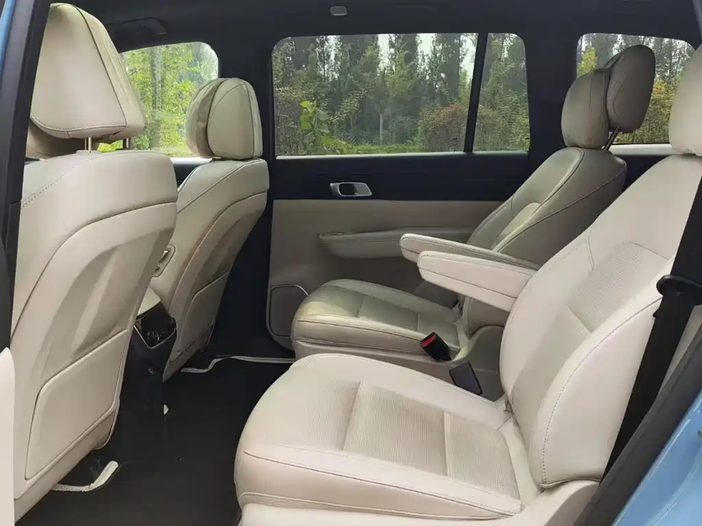 Li Auto Li ONE — миниатюра 8