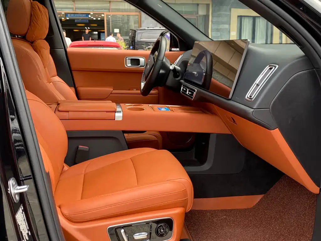 Li Auto Li L8 — миниатюра 8