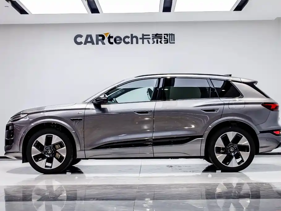 Audi Q6L e-tron — миниатюра 30
