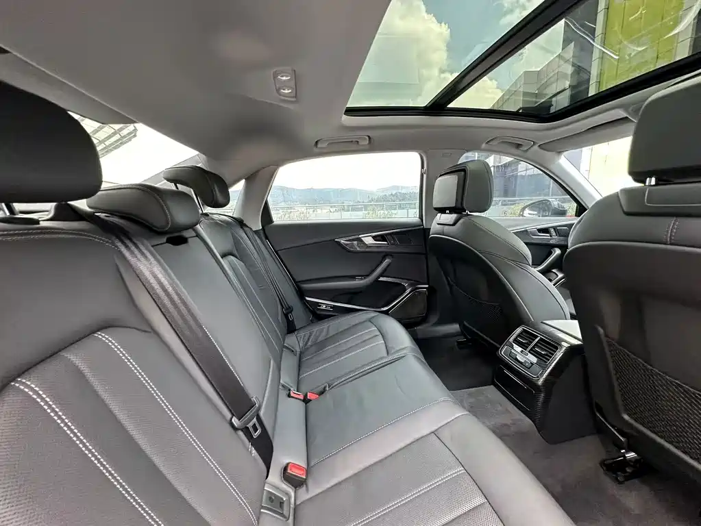 Audi A4L — миниатюра 35