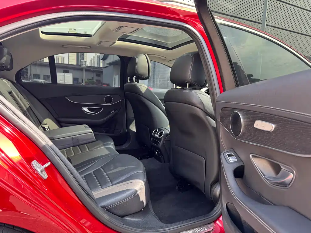 MERCEDES-BENZ C CLASS