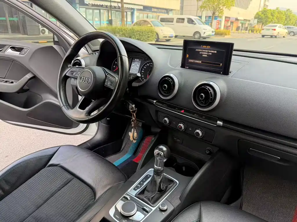 Audi A3 — миниатюра 11