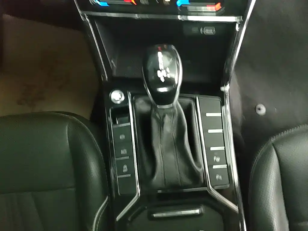 Volkswagen Passat — миниатюра 14