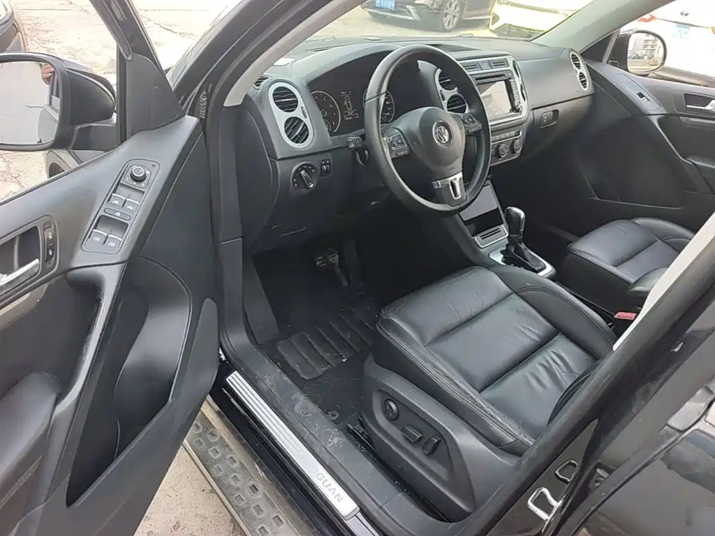 Volkswagen Tiguan — миниатюра 16