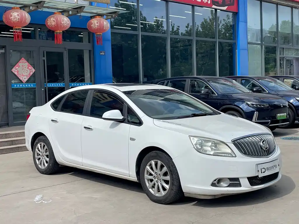 Buick Excelle — миниатюра 3