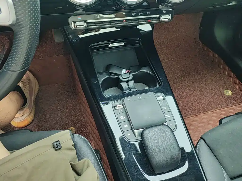 Mercedes-Benz A-Class — миниатюра 19