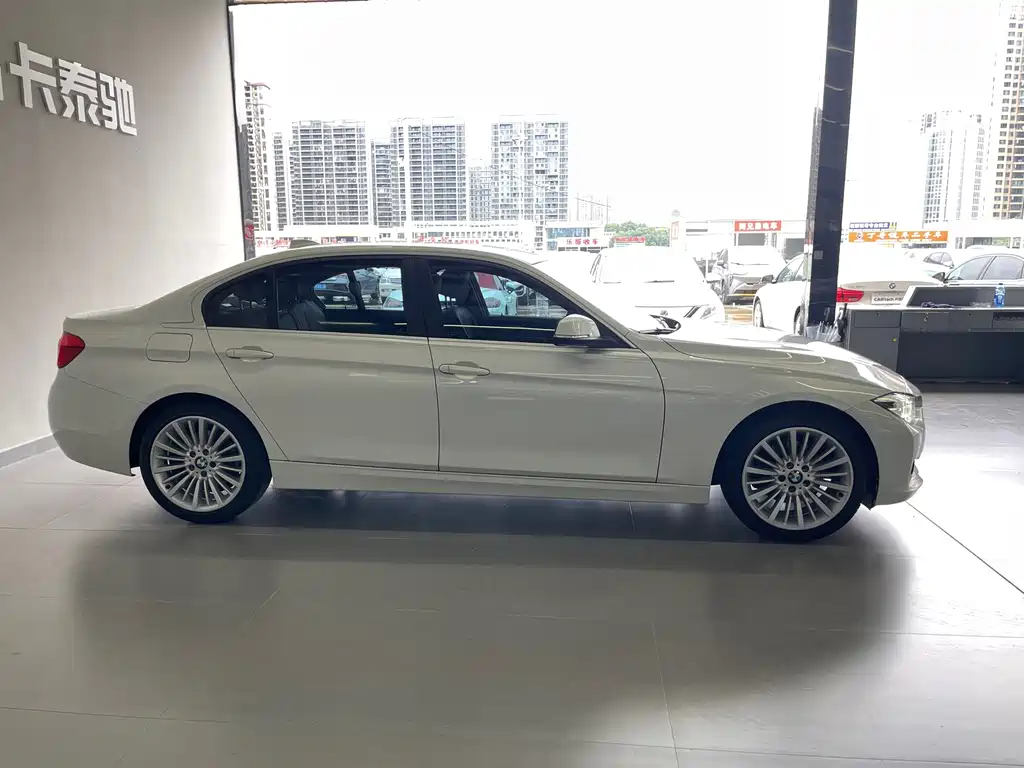 BMW 3 Series — миниатюра 7