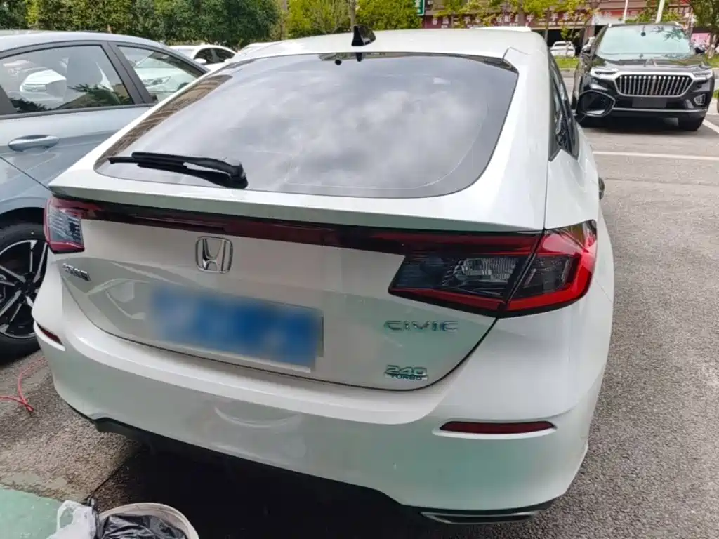 Honda Civic — миниатюра 6