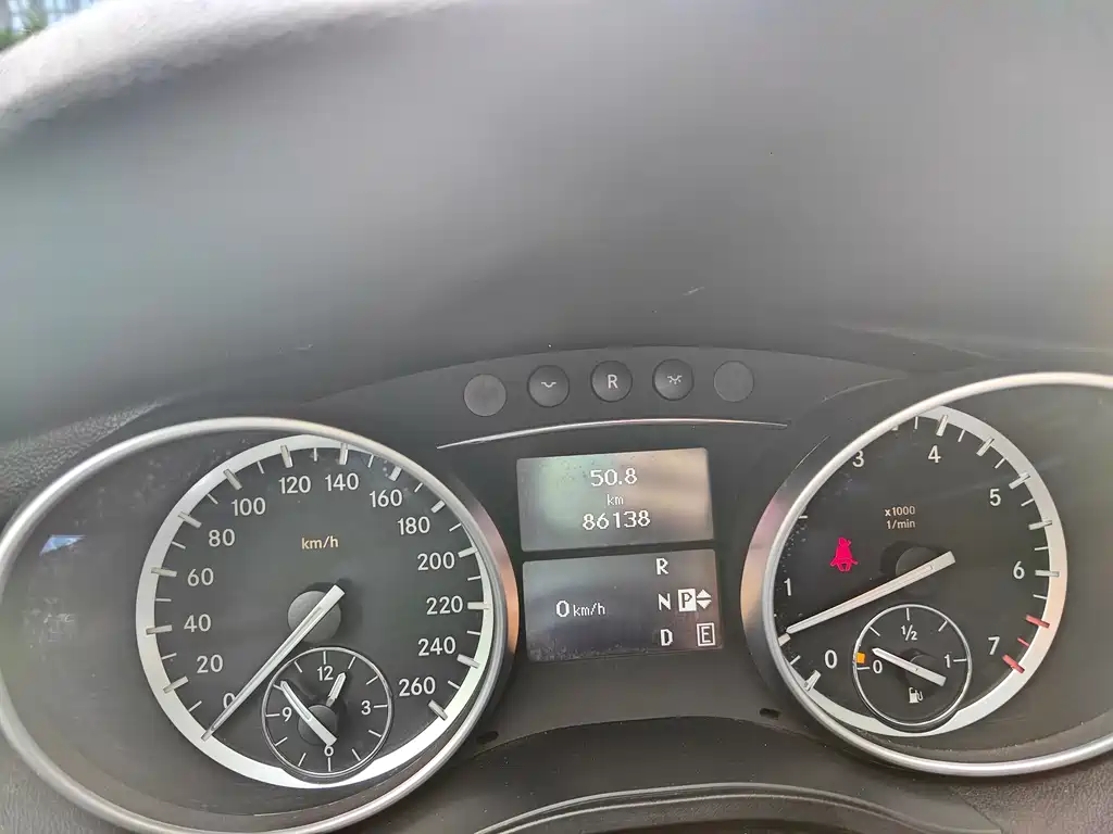 Mercedes-Benz R-Class — миниатюра 13