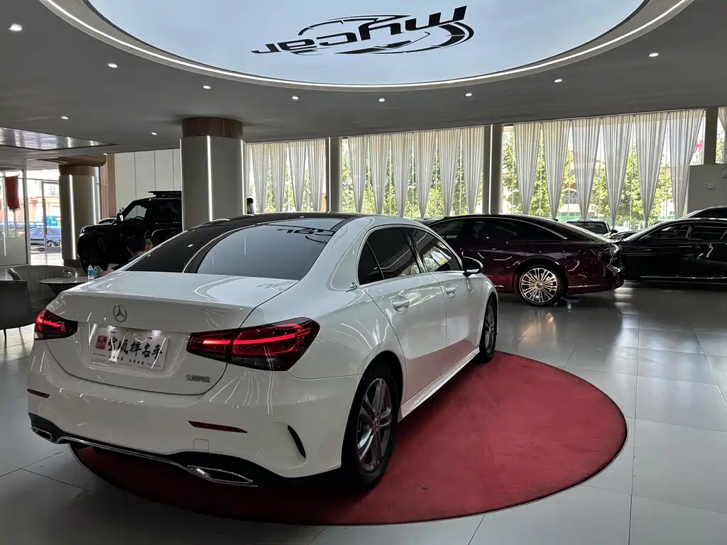 Mercedes-Benz A-Class — миниатюра 5