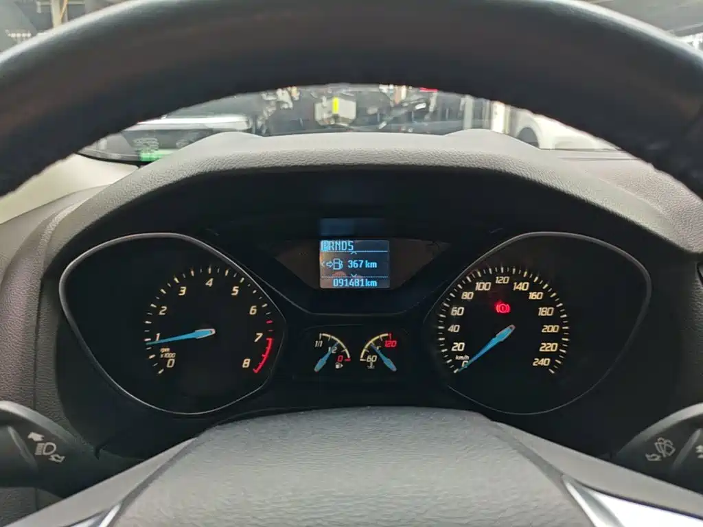 Ford Focus — миниатюра 12