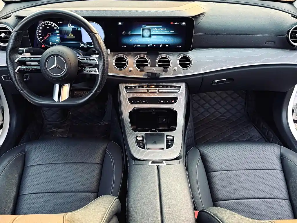 Mercedes-Benz E-Class — миниатюра 5