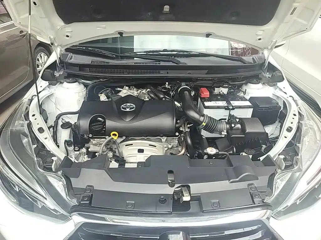 Toyota Yaris L — миниатюра 20