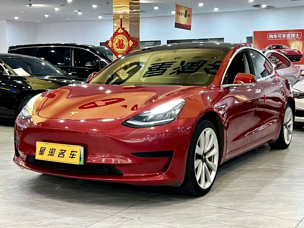 Tesla Model 3 2020