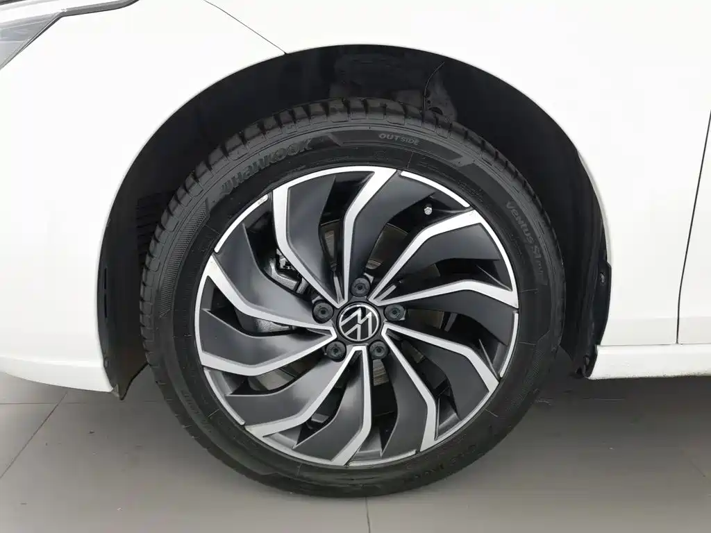Volkswagen Golf — миниатюра 17