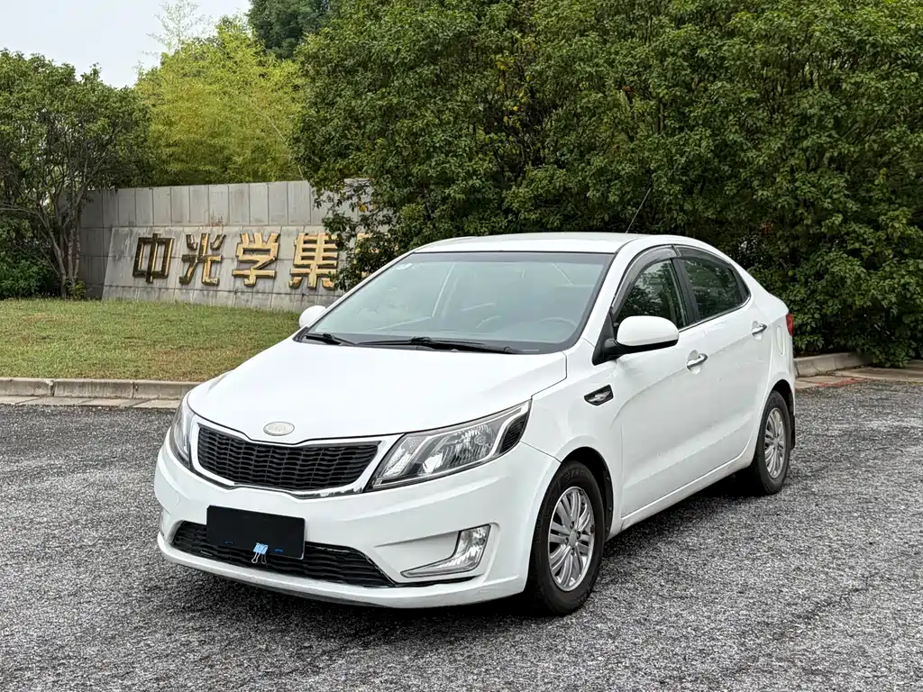 Kia K2