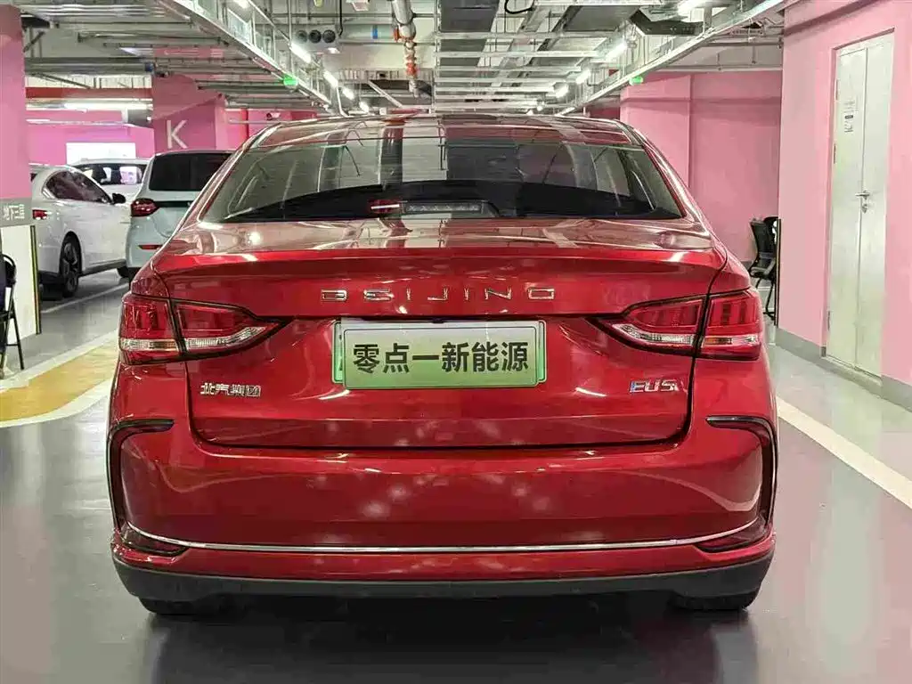 BAIC EU5 — миниатюра 4