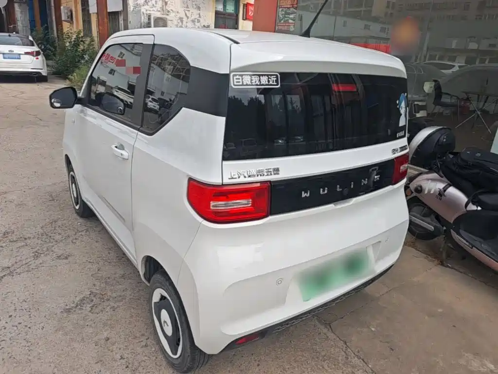 Wuling MINIEV — миниатюра 5
