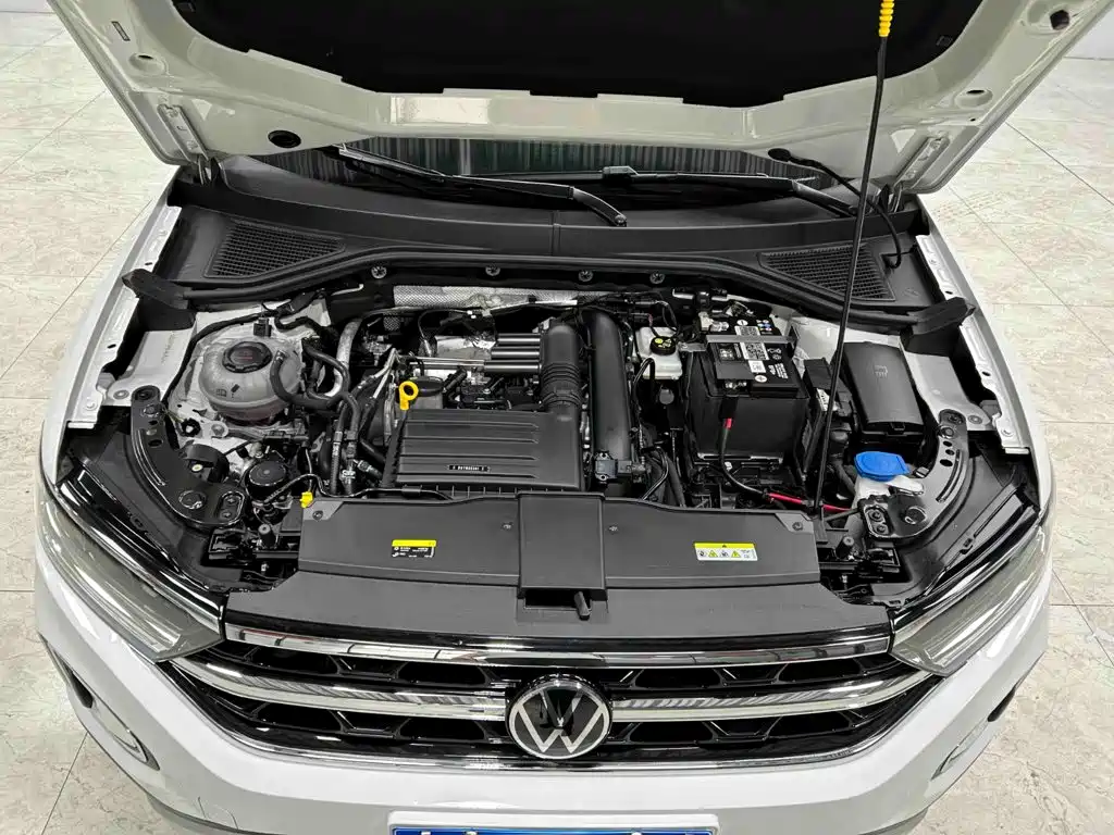Volkswagen T-Roc — миниатюра 25