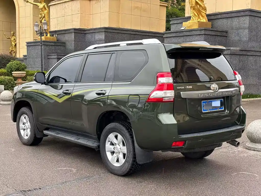 Toyota Prado — миниатюра 3