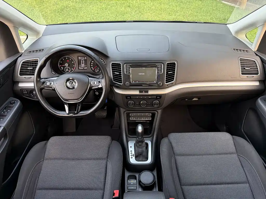 Volkswagen Sharan — миниатюра 13