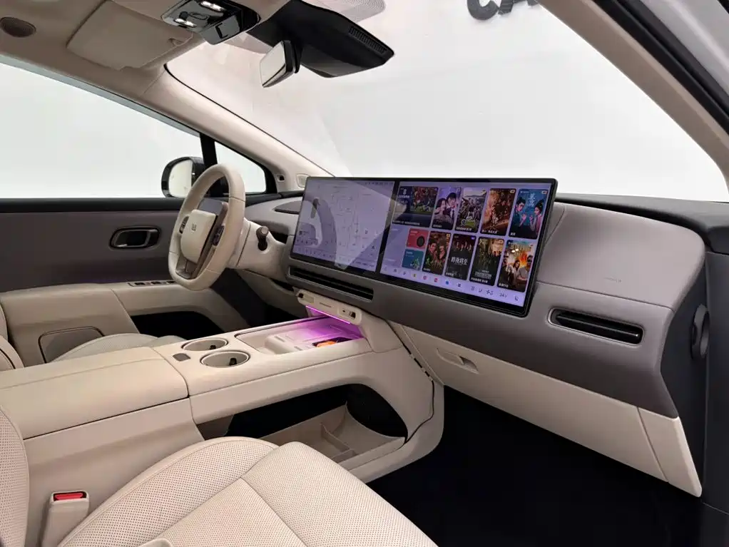 Li Auto Li i8 — миниатюра 11