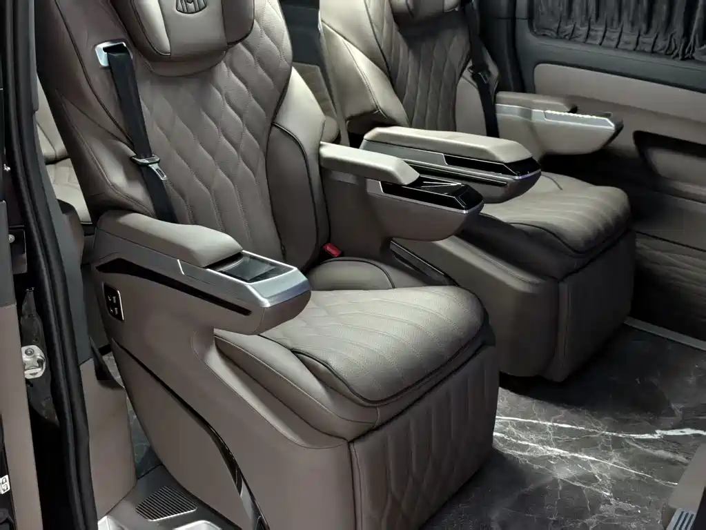 Mercedes-Benz Vito — миниатюра 8
