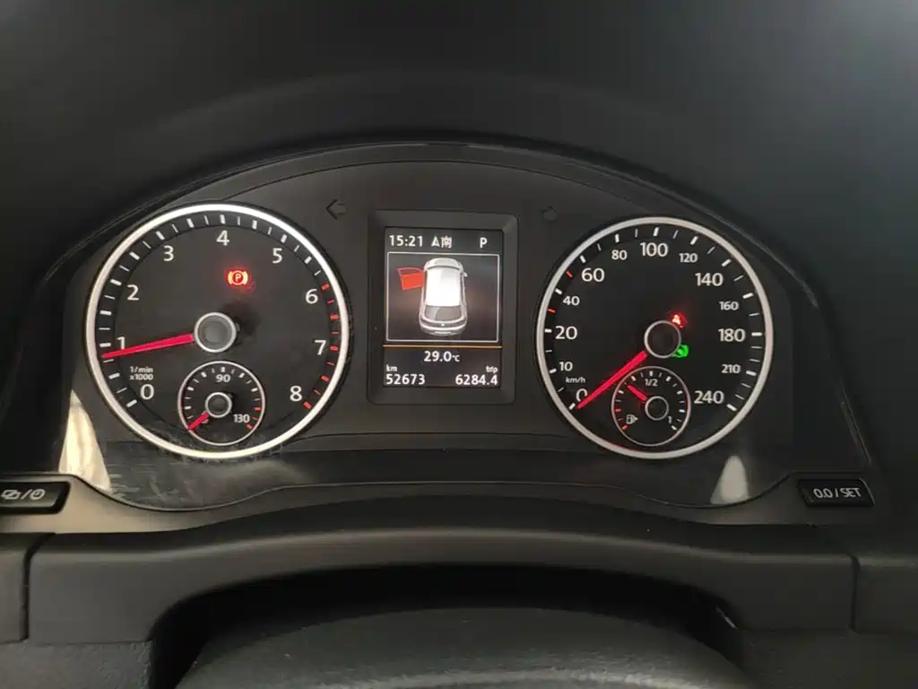 Volkswagen Tiguan — миниатюра 12