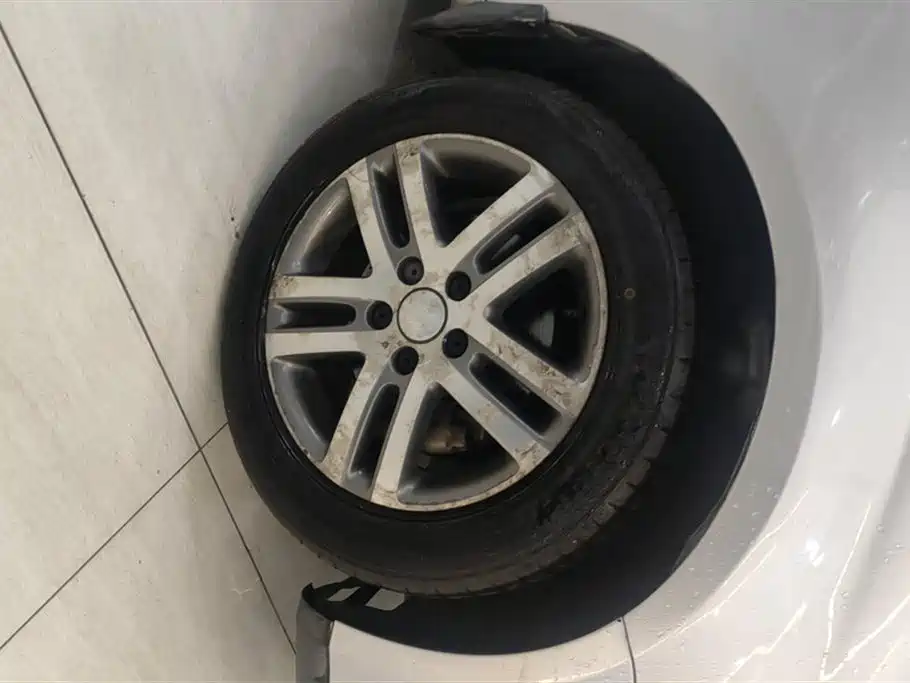 Volkswagen Sagitar 2006 1.6L AT Fashion