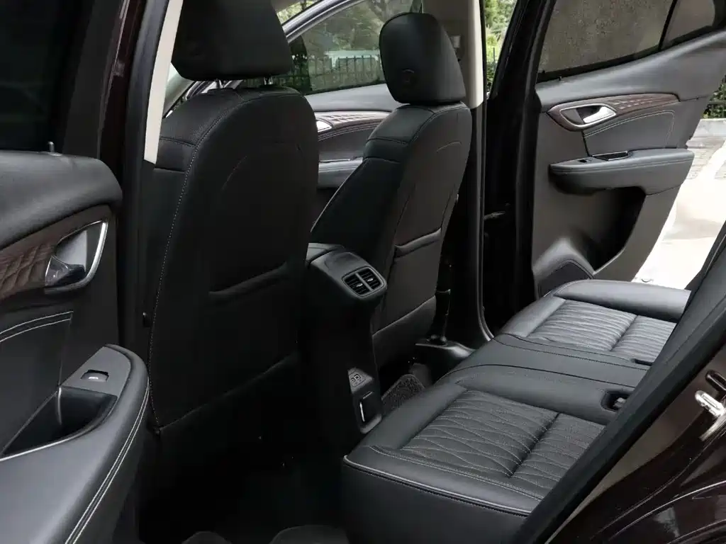 Buick Envision S — миниатюра 7
