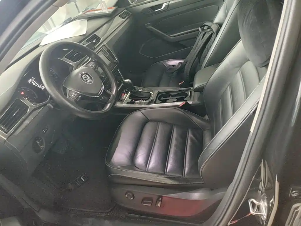 Volkswagen Passat — миниатюра 15