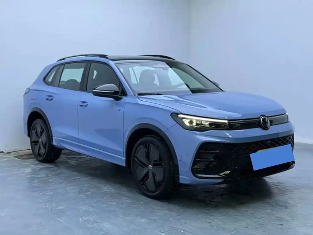 Volkswagen Tiguan L — миниатюра 3